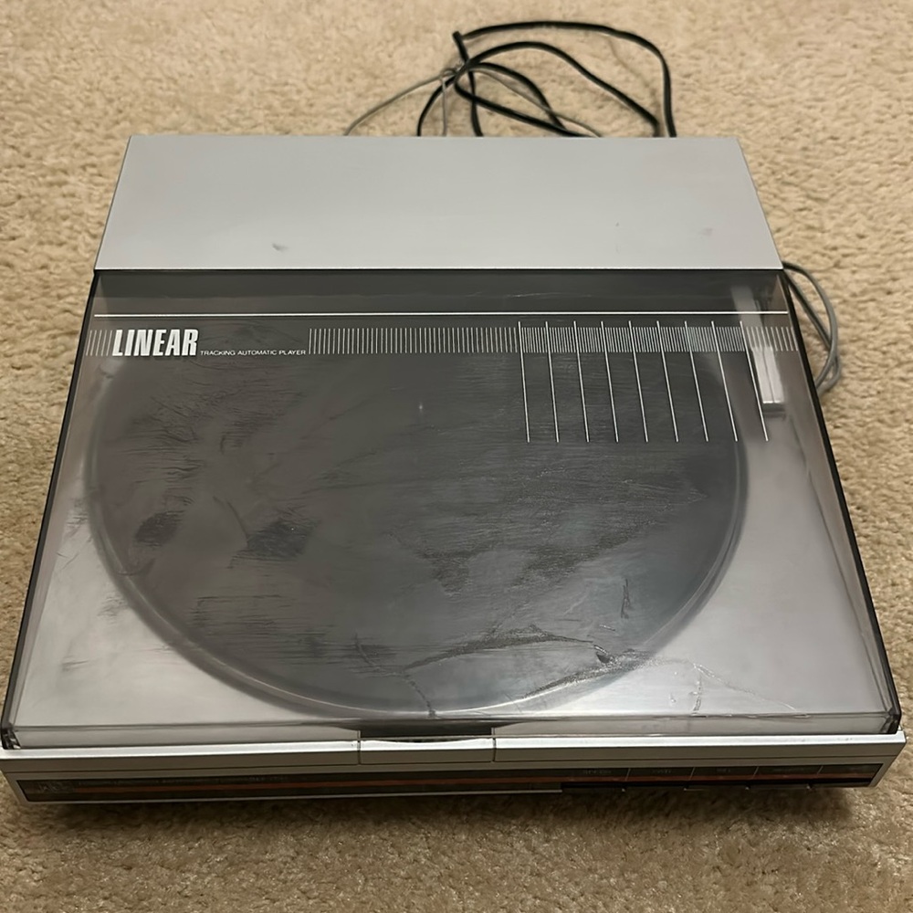 ADC LT32 Linear Tracking Belt-Drive Automatic Turntable Record Player 1983 Vtg